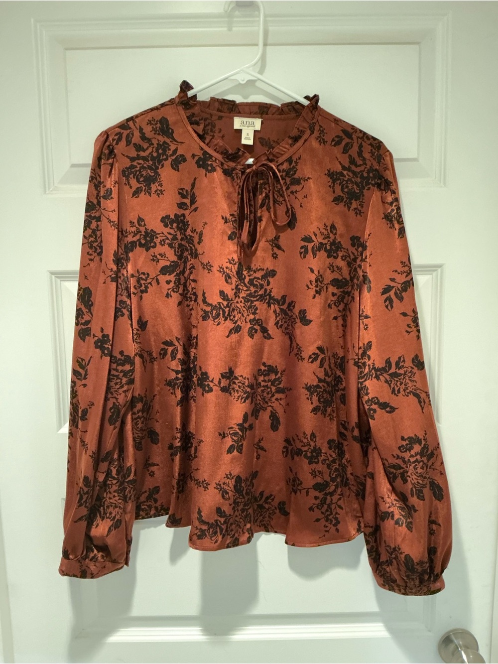 Ana Brand Satin Floral Tie Neck Blouse in Brown & Black Size Medium Like New